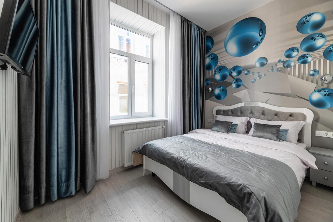 Rynok Square City Center Two Bedroom Apartment! Lviv Exterior photo