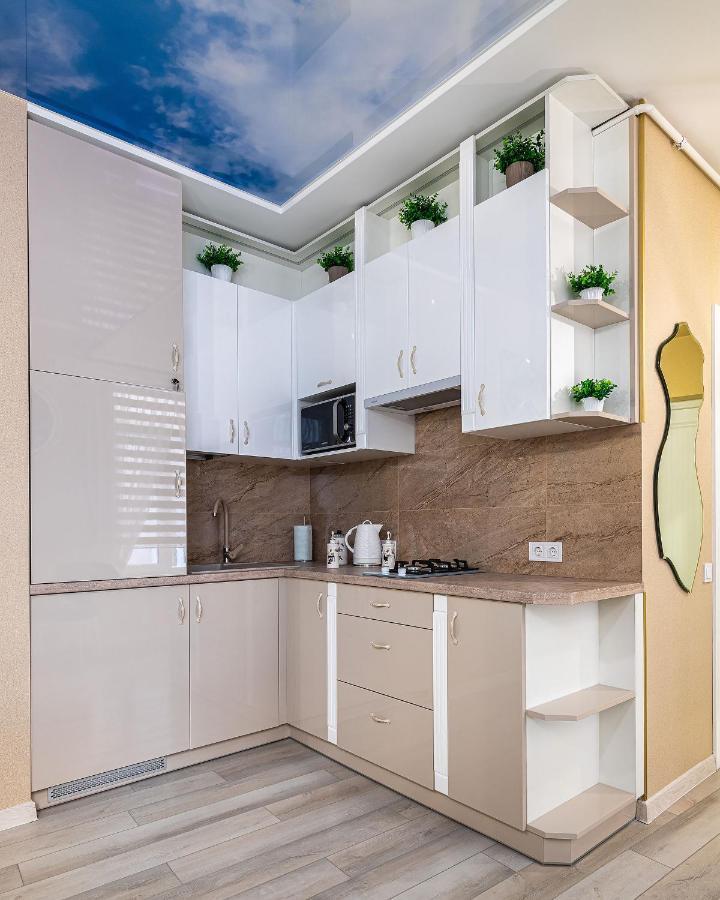 Rynok Square City Center Two Bedroom Apartment! Lviv Exterior photo